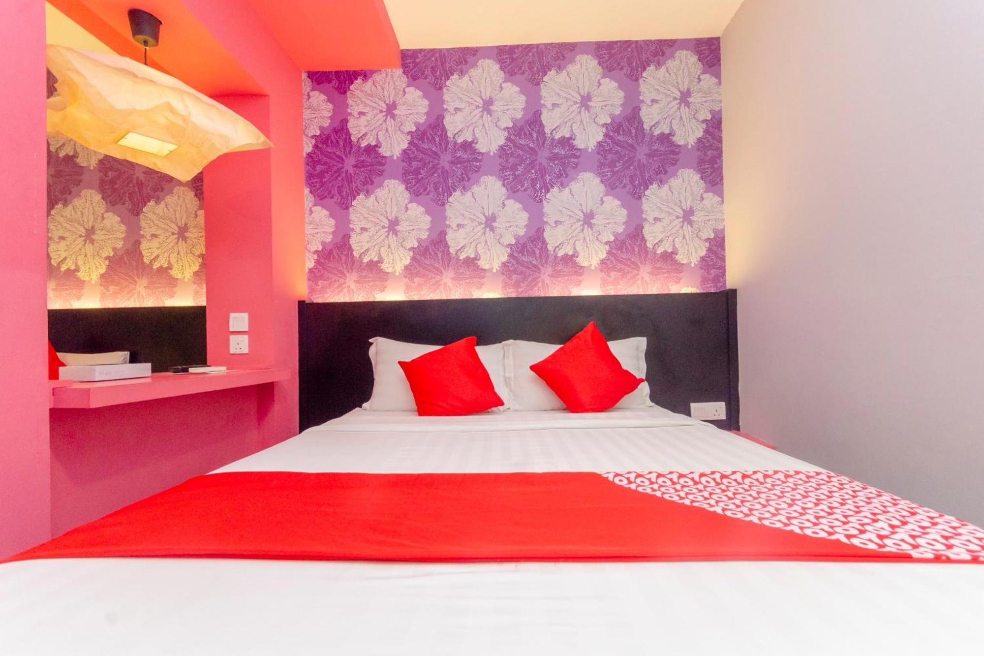 Oyo 902 Rooms Boutique Hotel Johor Bahru Exterior foto