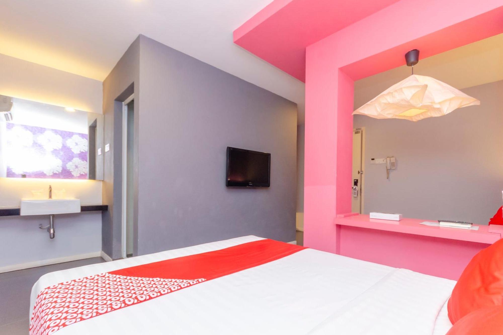 Oyo 902 Rooms Boutique Hotel Johor Bahru Exterior foto