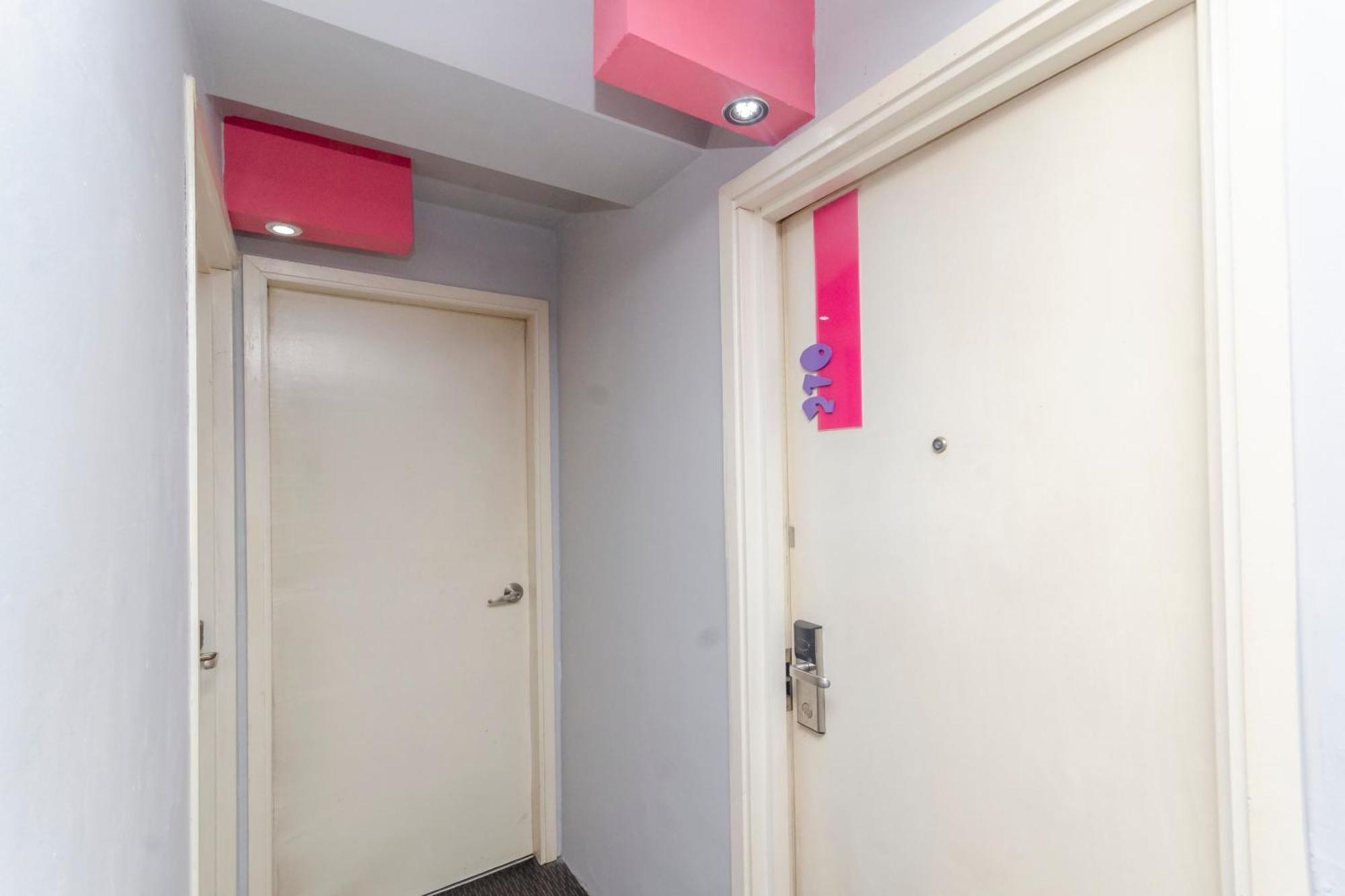 Oyo 902 Rooms Boutique Hotel Johor Bahru Exterior foto