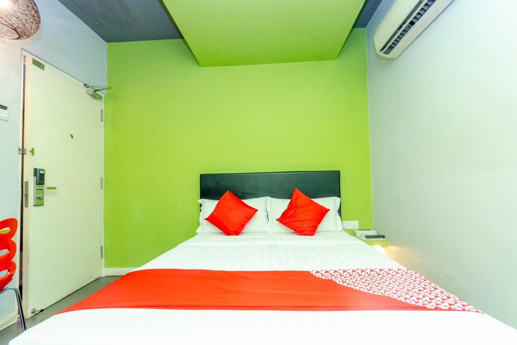 Oyo 902 Rooms Boutique Hotel Johor Bahru Exterior foto